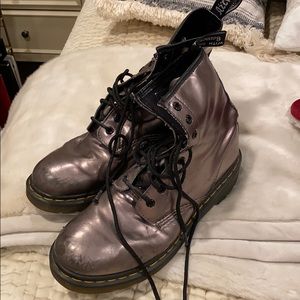Dr. Martens Boots in Pewter